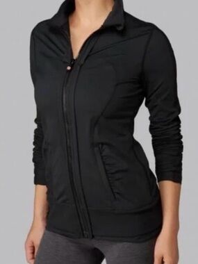 Lululemon Vintage Ruched Sleeve / Ruffle Dance Jacket Black 6